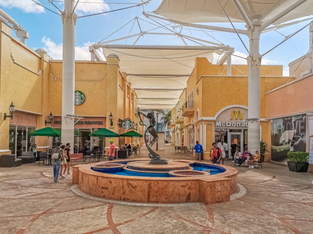 Cancun City Tour